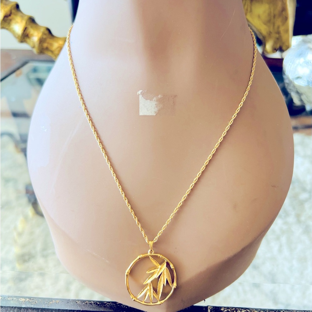 Vintage Trifari Necklace